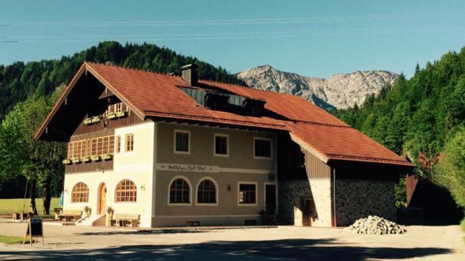Ferienwohnungen Zipflwirt Bayrischzell Bagian luar foto